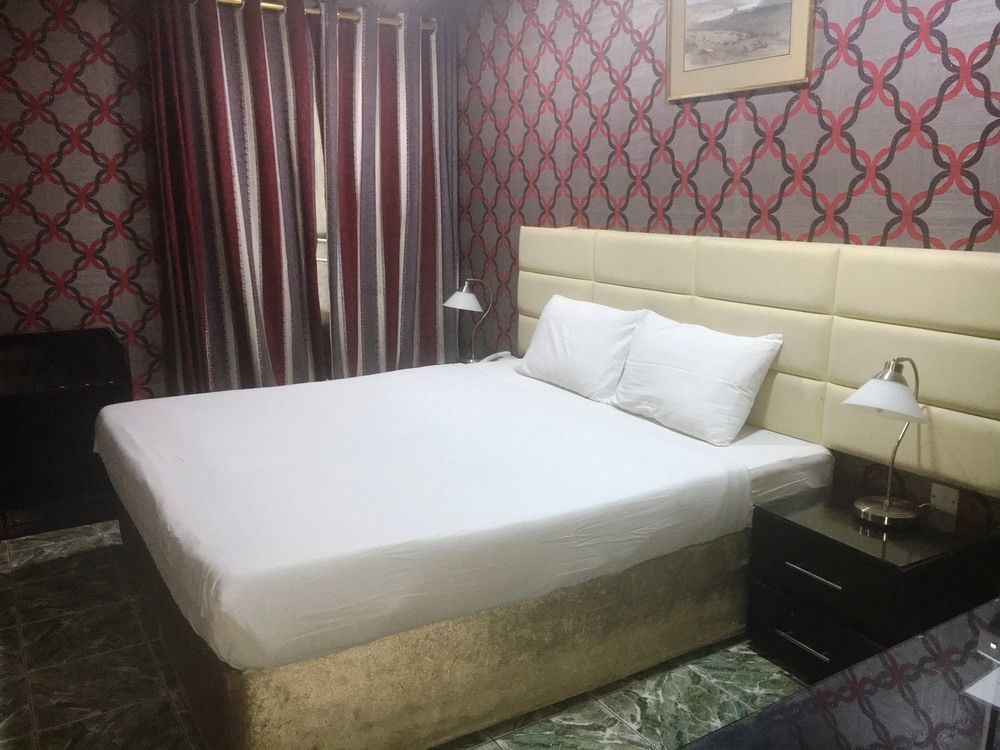 West Hotel Дубай Екстериор снимка
